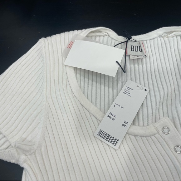 NWT BDG White Ribbed Crop Top Sz Large - Picture 6 of 7